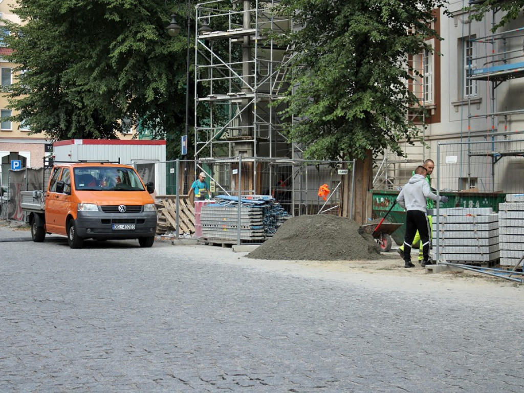 Koszty ciągle rosną. Trzeba dołożyć do odbudowy teatru kolejnych kilka  milionów