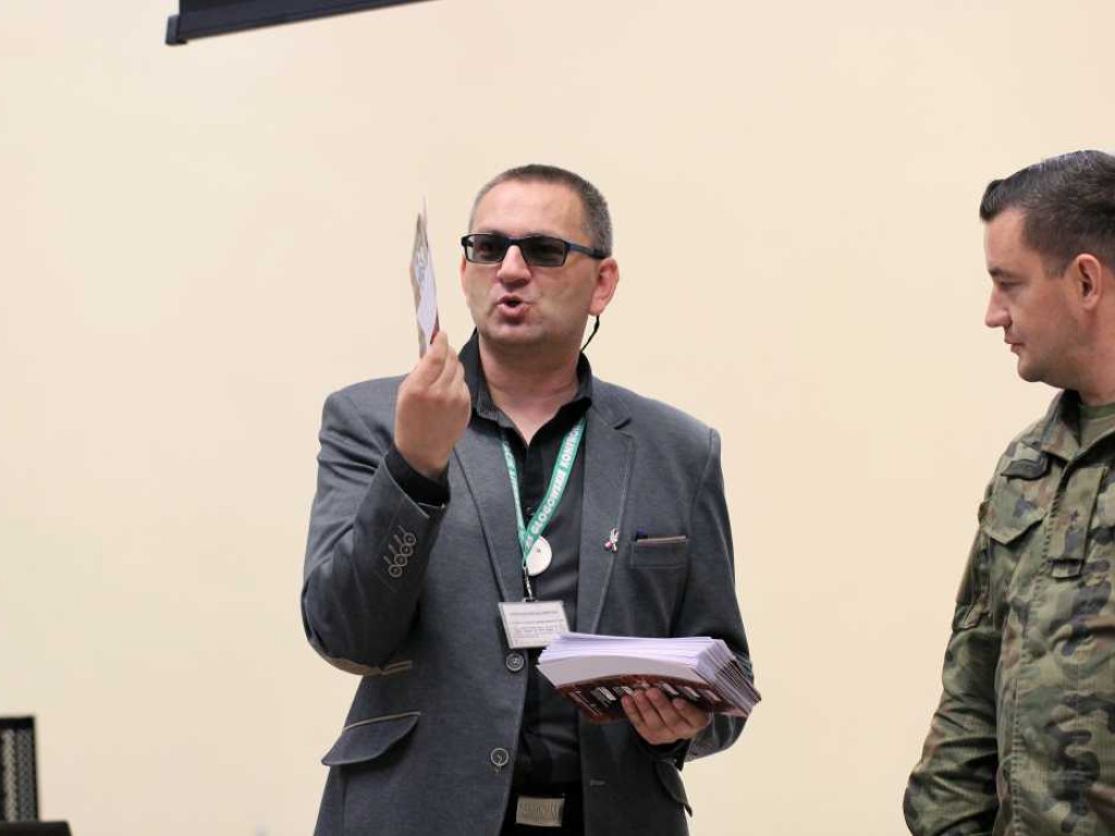 Certyfikaty dla uczestników Lata w Twierdzy. Kolejna wakacyjna akcja na finiszu