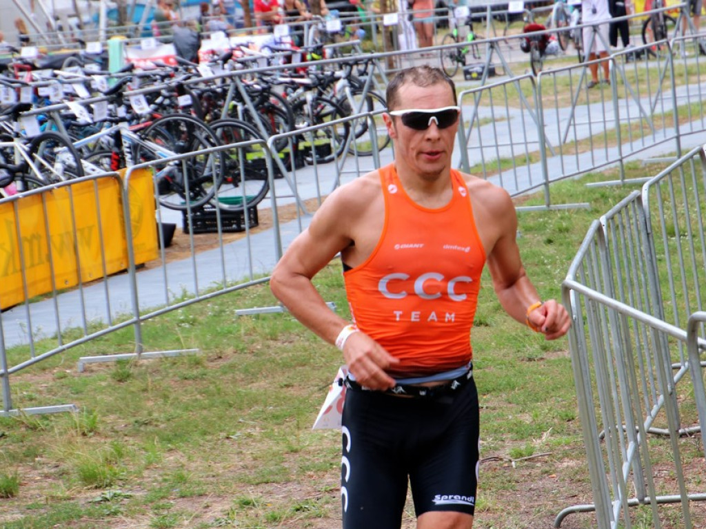 Setki zawodników na starcie Sławskiego Festiwalu Triathlonu