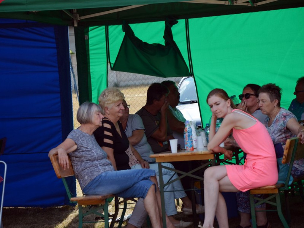 Kolejna edycja gminnego turnieju wsi tym razem w Sobczycach. Liczyła się dobra zabawa i integracja