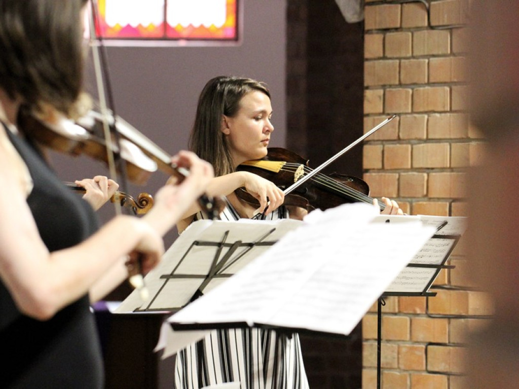 Koncert muzyki barokowej w głogowskiej kolegiacie. Chętnych nie brakowało