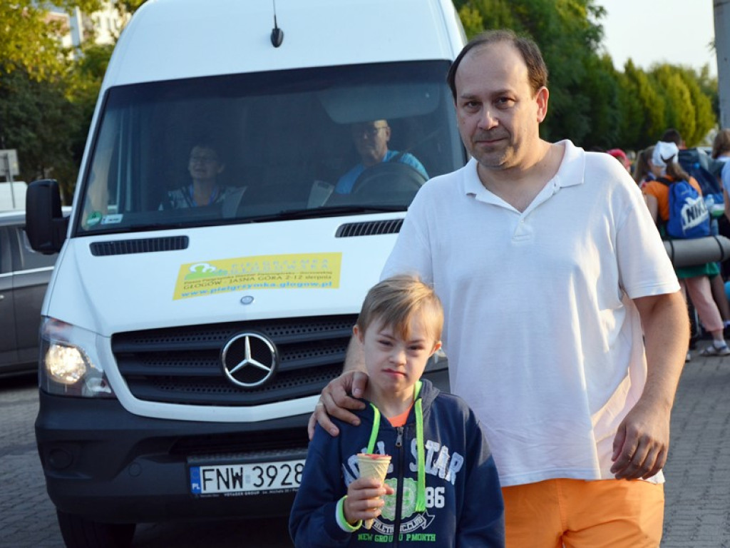 Ponad 200 pielgrzymów wyruszyło z Głogowa na Jasną Górę
