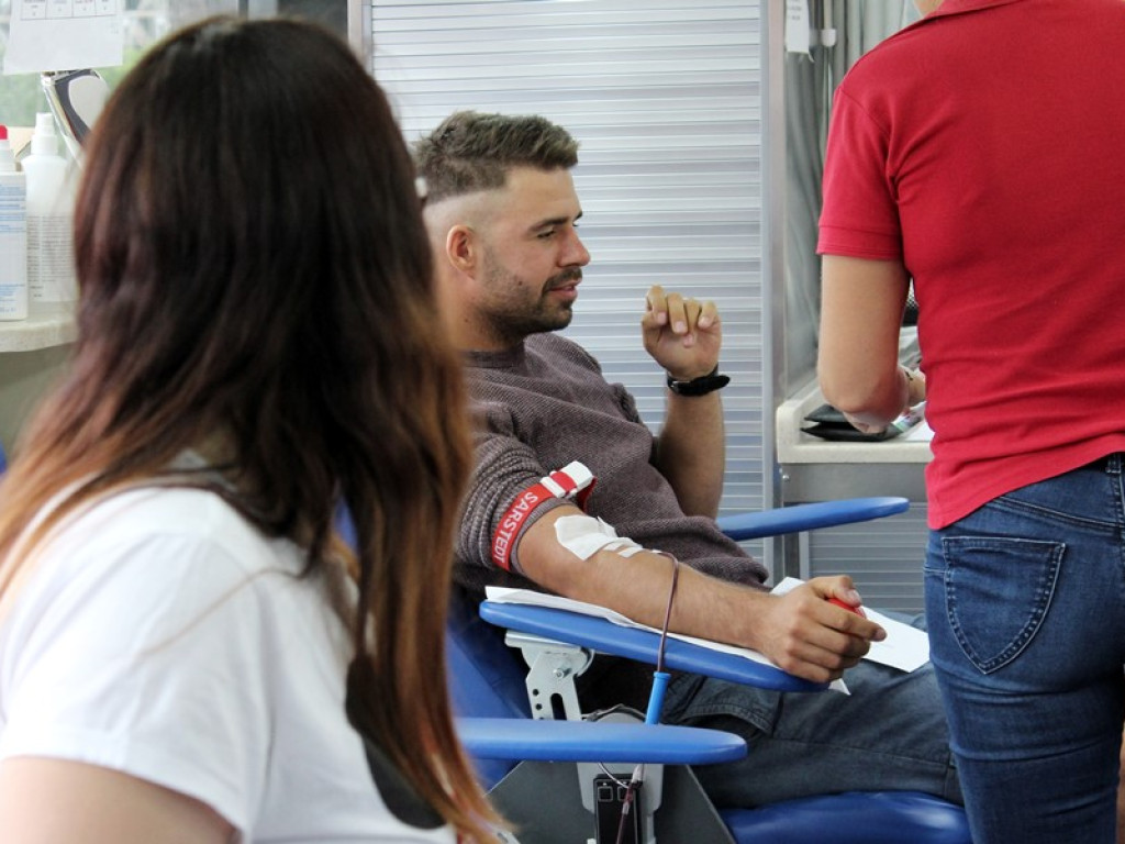Zbiórka krwi na marinie. Chętnych do pomocy nie brakowało