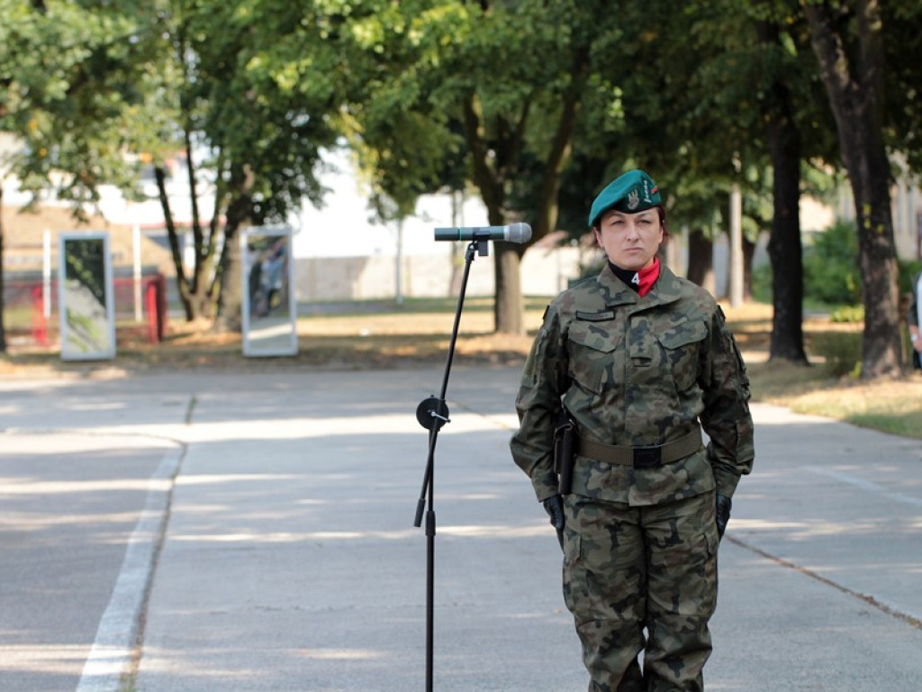 Defilada z okazji Święta Wojska Polskiego. Były awanse, odznaczenia i nagrody