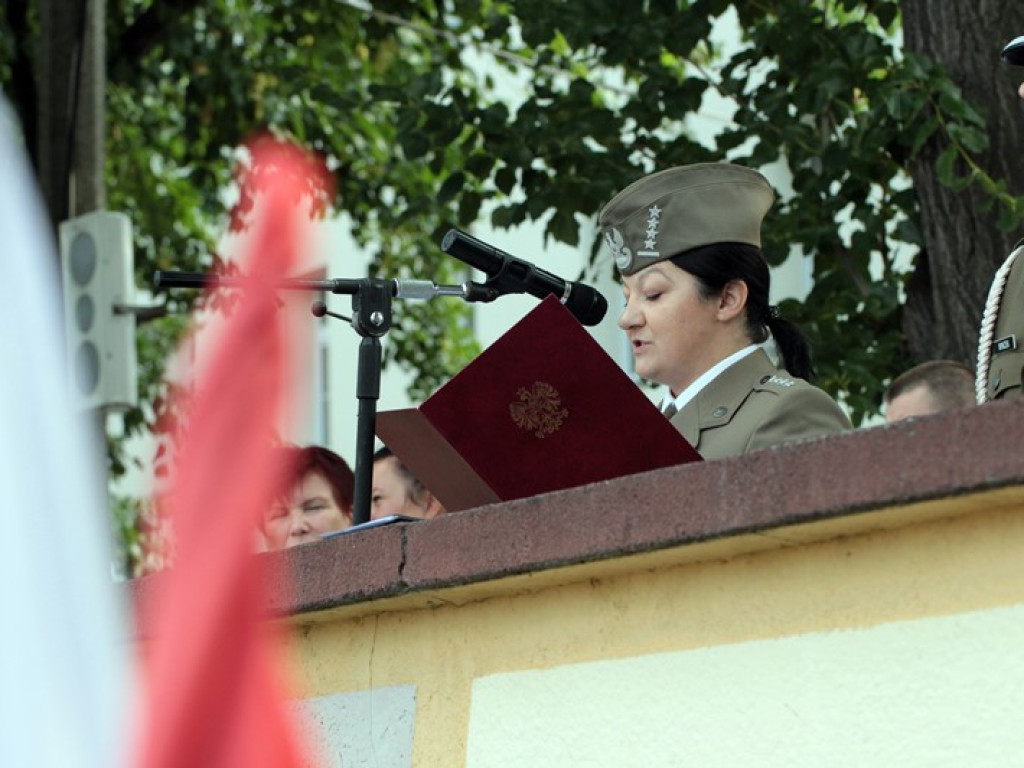 Defilada z okazji Święta Wojska Polskiego. Były awanse, odznaczenia i nagrody