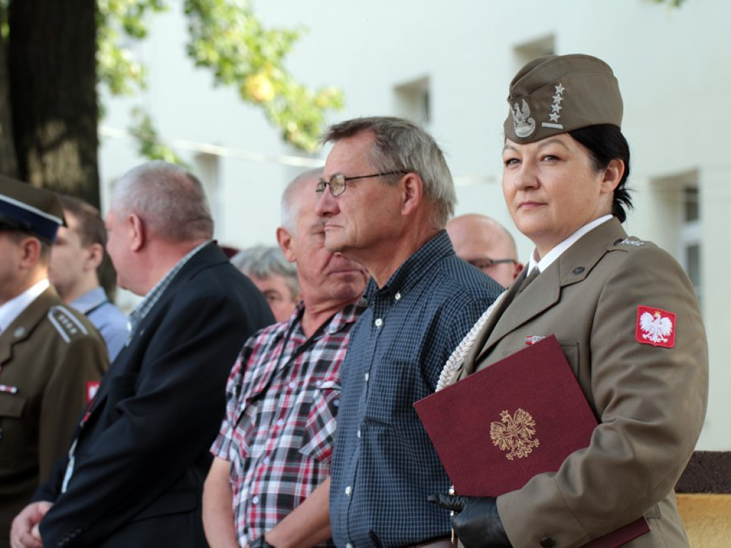 Defilada z okazji Święta Wojska Polskiego. Były awanse, odznaczenia i nagrody