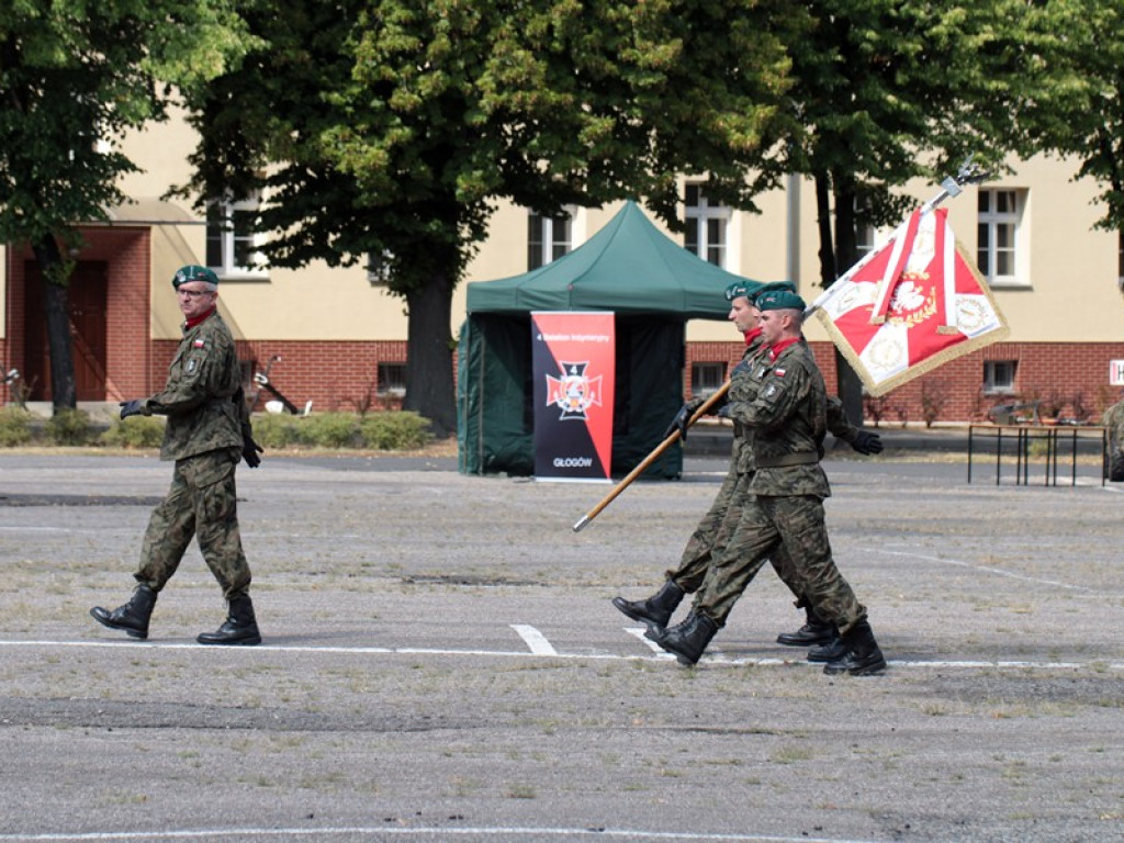 Defilada z okazji Święta Wojska Polskiego. Były awanse, odznaczenia i nagrody
