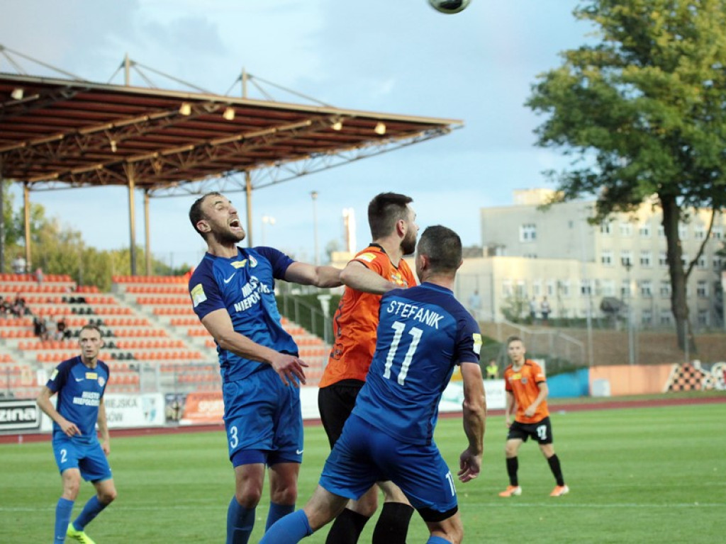 Chrobry Głogów znów rozczarował. Czwarta porażka z rzędu w lidze