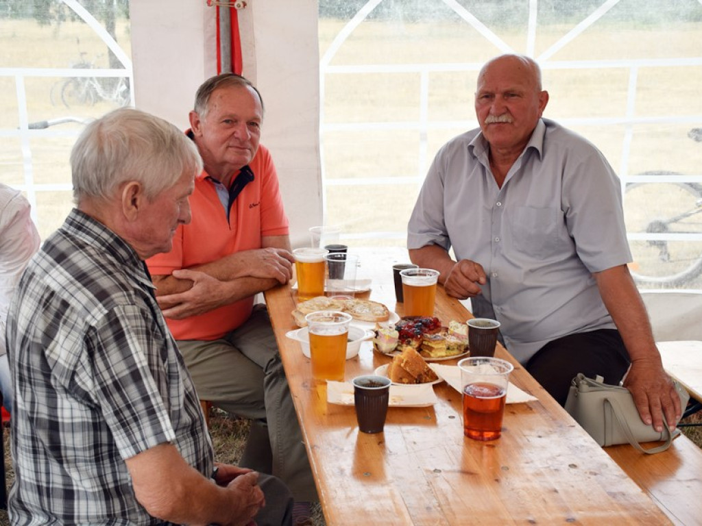 Nowa rada sołecka i sołtys zorganizowały uroczystość dla wsi oraz okolic