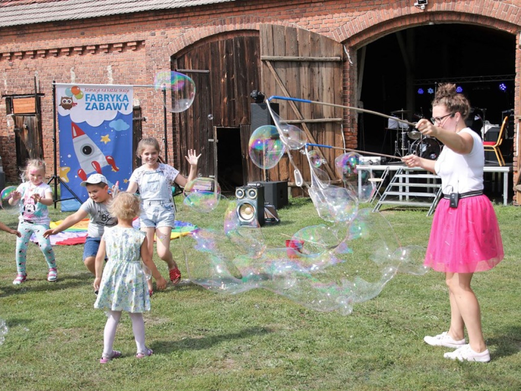 Parafialny festyn w Ciosańcu. Mieszkańcy dziękowali za udane plony