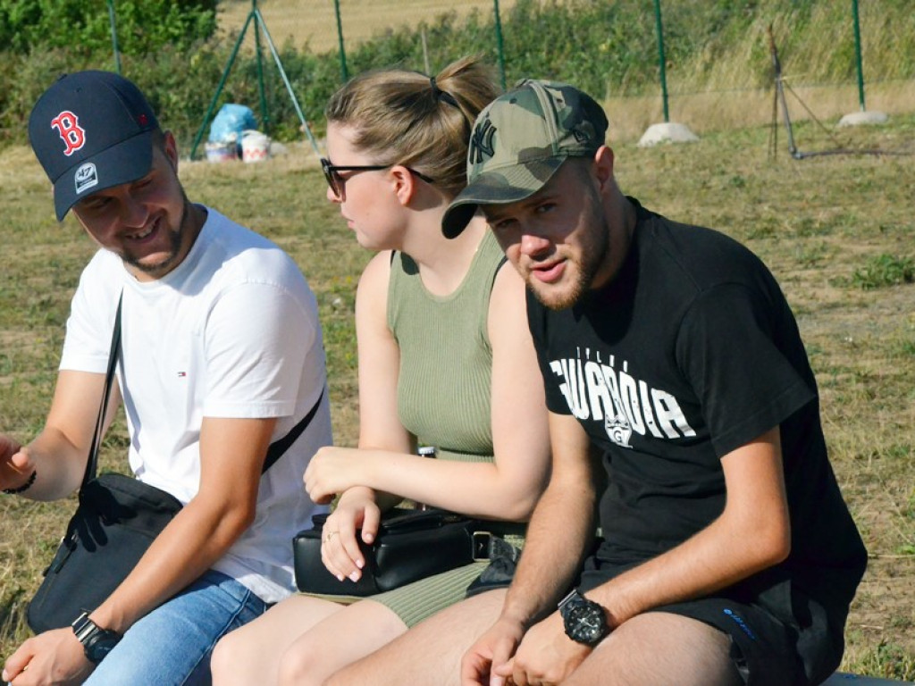 Gwardia Białołęka przegrała u siebie z Zametem Przemków jedną bramką. Na trybunach tłumy