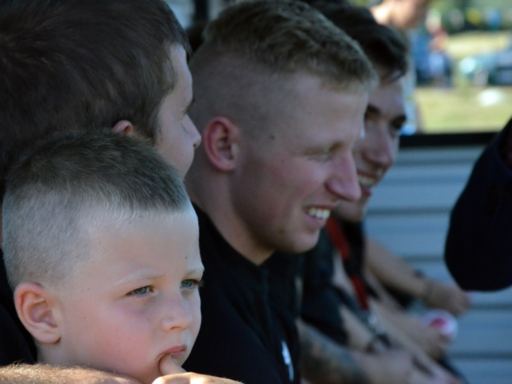 Gwardia Białołęka przegrała u siebie z Zametem Przemków jedną bramką. Na trybunach tłumy