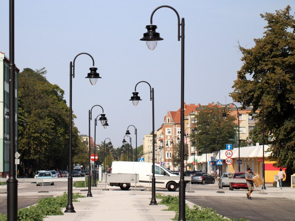 Aleja Wolności będzie otwarta szybciej niż planowano. Ale na lipy będzie trzeba poczekać