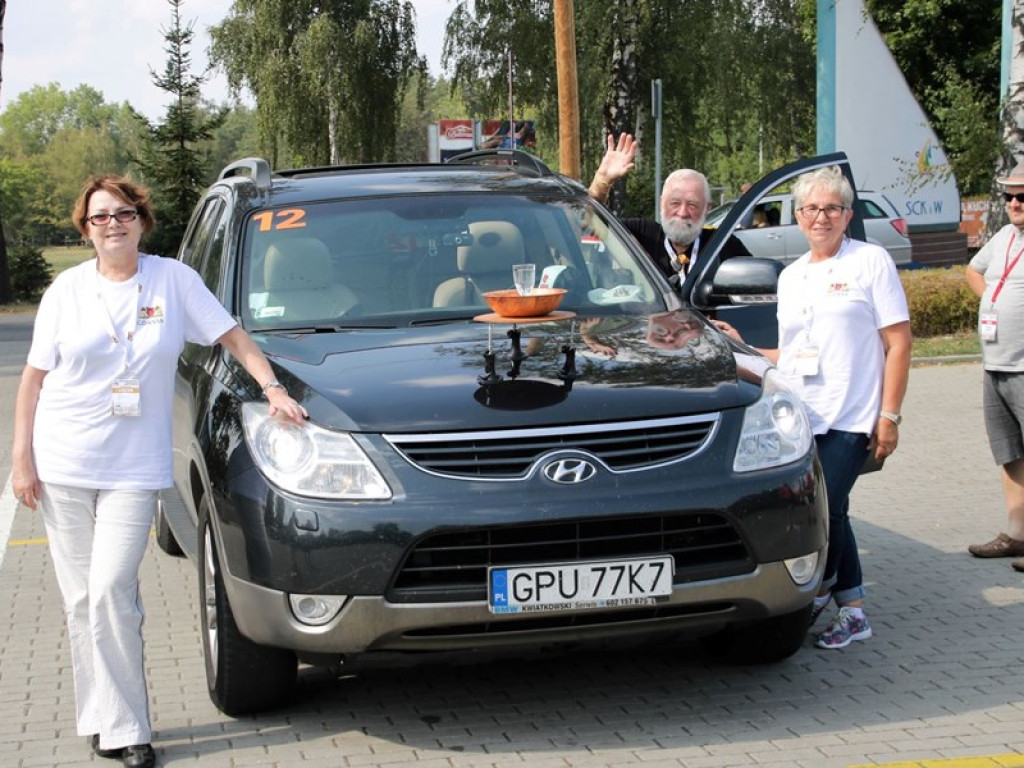 W Sławie bawią się krwiodawcy z całej Polski. Zebrali kilka litrów krwi