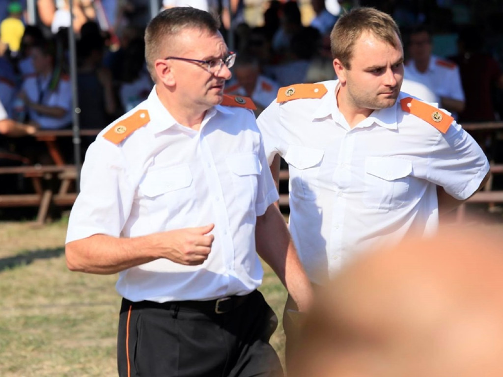 Gminne dożynki w Bukwicy. Jest barwnie i kolorowo