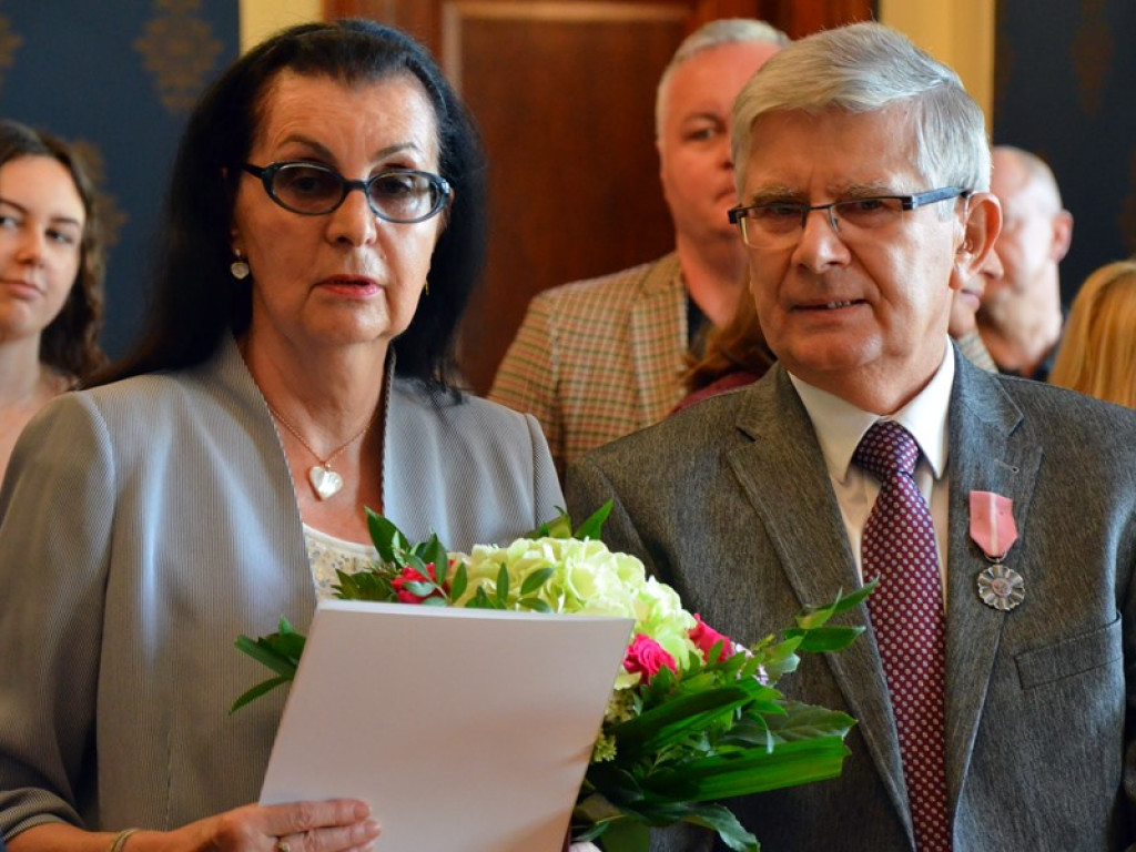 Wierności jest najważniejsza. Ich miłość zaczęła się w Famabie