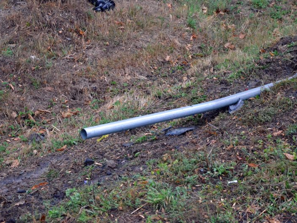 Bus zahaczył tira. Krajowa dwunastka koło Dankowic zablokowana