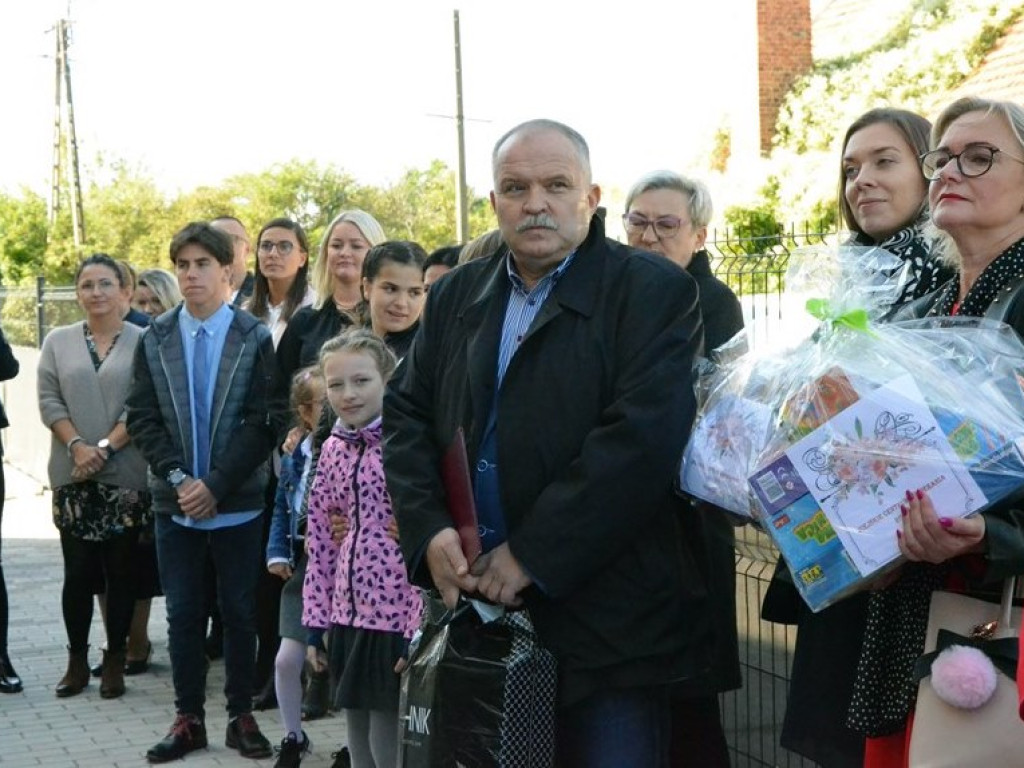 Klucze wręczone, wstęga przecięta! Oficjalnie otwarcie domów dziecka