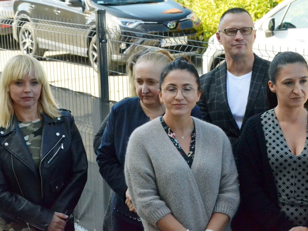 Klucze wręczone, wstęga przecięta! Oficjalnie otwarcie domów dziecka