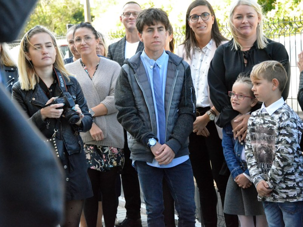 Klucze wręczone, wstęga przecięta! Oficjalnie otwarcie domów dziecka