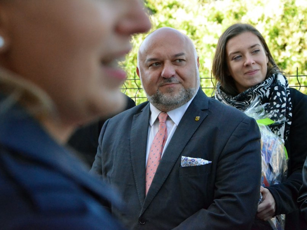 Klucze wręczone, wstęga przecięta! Oficjalnie otwarcie domów dziecka