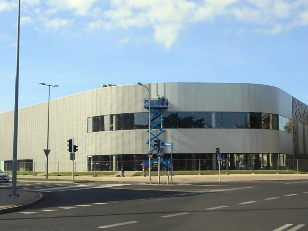 Coraz bliżej końca. Prace na budowie Multiboxu w Głogowie zaawansowane