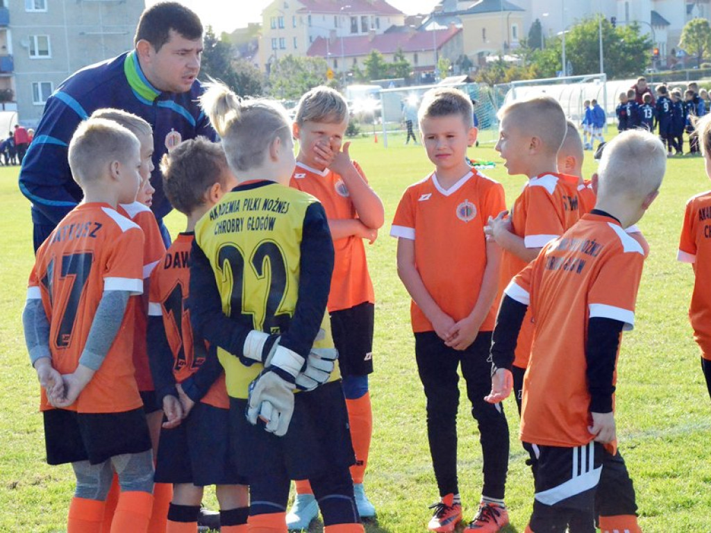 Drużyny z całej Polski grają w Głogowie. Trwa sportowa rywalizacja na osiedlu Piastów
