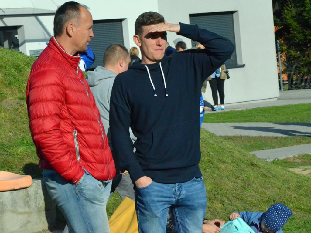 Drużyny z całej Polski grają w Głogowie. Trwa sportowa rywalizacja na osiedlu Piastów