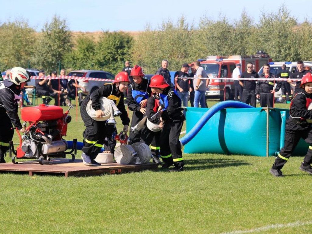 Uczcili minutą ciszy Krystiana Skokowskiego. Powiatowe zawody w cieniu tragedii