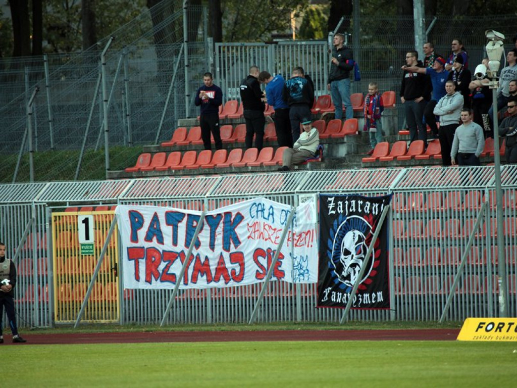 Udało się! Szalony mecz na Wita Stwosza. Chrobry wygrywa w końcówce