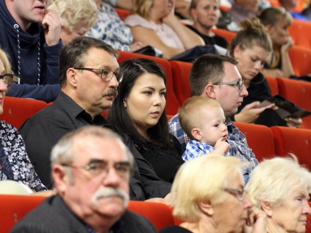 Dużo folkloru w Miejskim Ośrodku Kultury w Głogowie. To hutnicze Cuda-Wianki