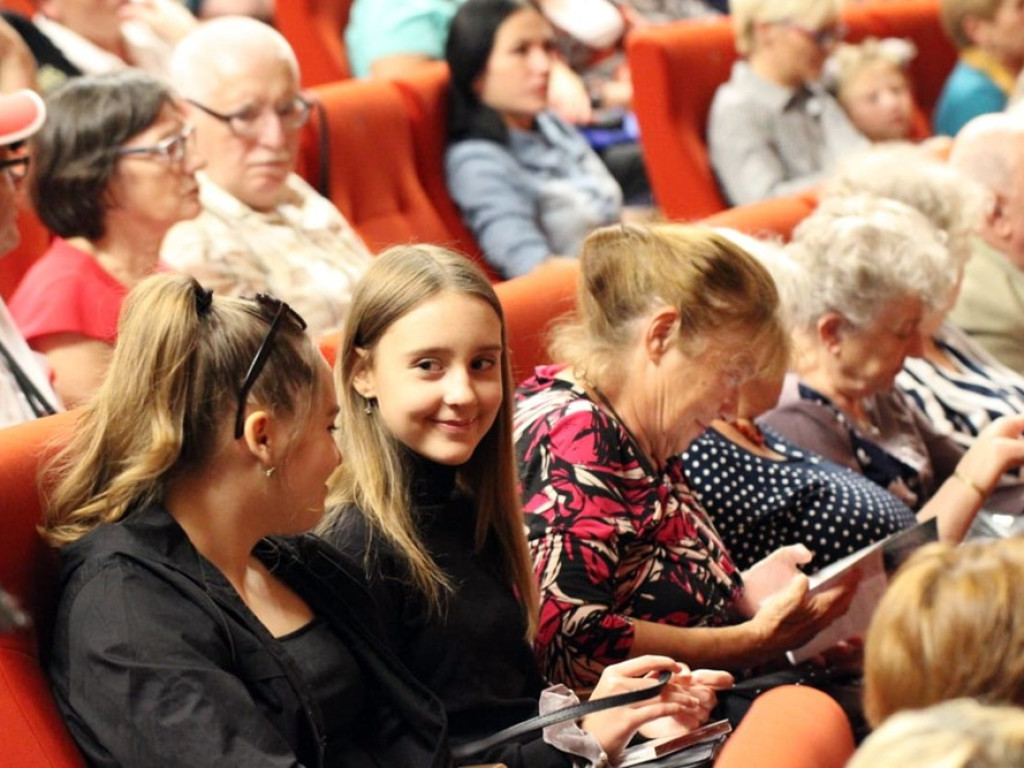 Dużo folkloru w Miejskim Ośrodku Kultury w Głogowie. To hutnicze Cuda-Wianki