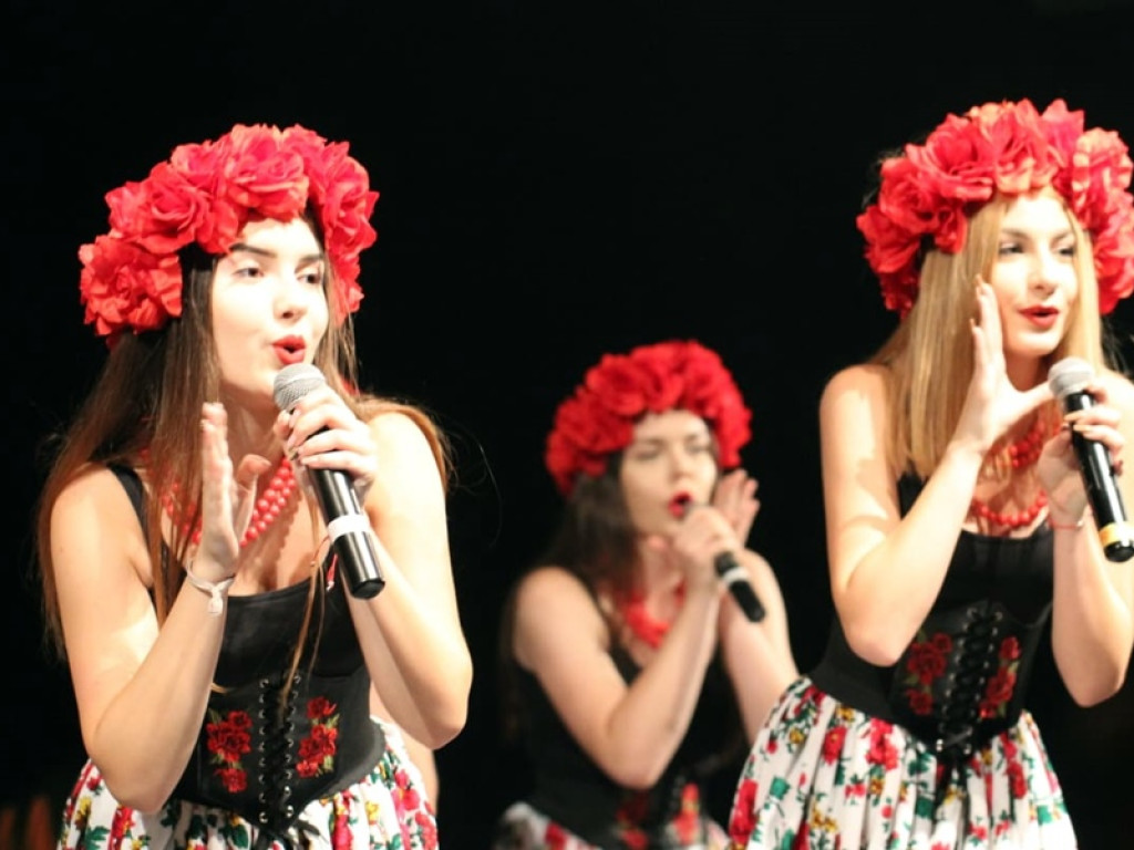Dużo folkloru w Miejskim Ośrodku Kultury w Głogowie. To hutnicze Cuda-Wianki