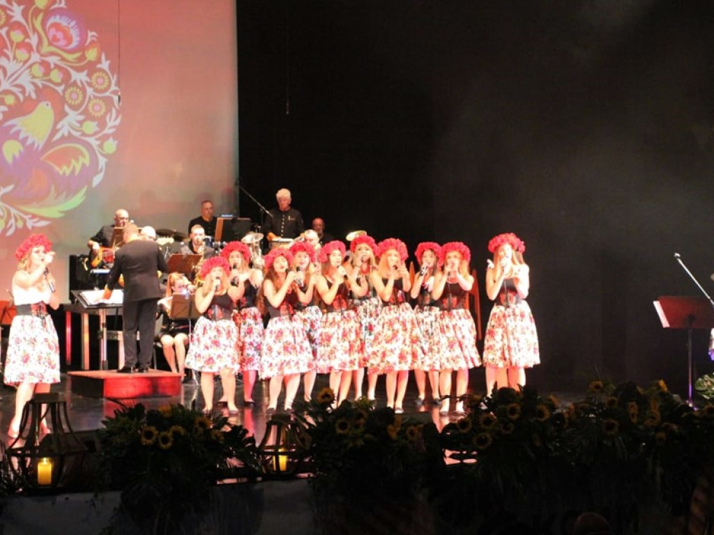 Dużo folkloru w Miejskim Ośrodku Kultury w Głogowie. To hutnicze Cuda-Wianki
