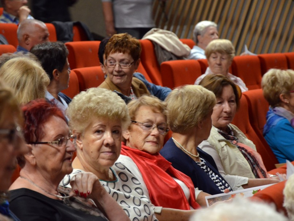 Seniorzy rozpoczynają kolejny rok akademicki. Osiemnaste urodziny uniwersytetu