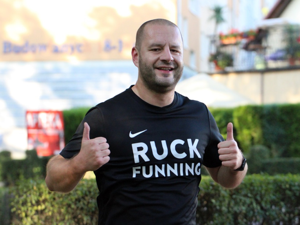 Drugie urodziny Parkrunu Głogów! W parku nad strumykiem pobiegły całe rodziny