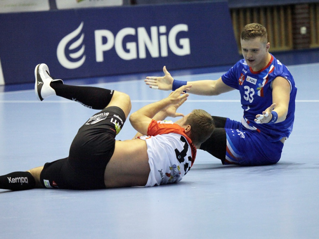 Przełamanie Chrobrego na własnym parkiecie! Szczypiorniści ograli Azoty Puławy