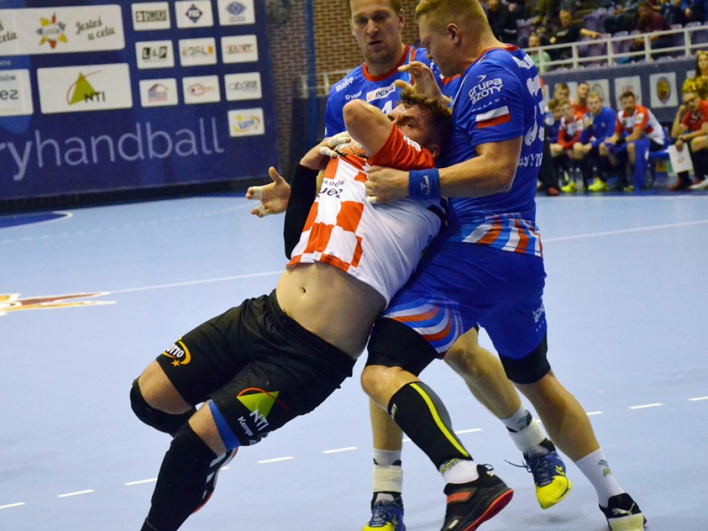 Przełamanie Chrobrego na własnym parkiecie! Szczypiorniści ograli Azoty Puławy