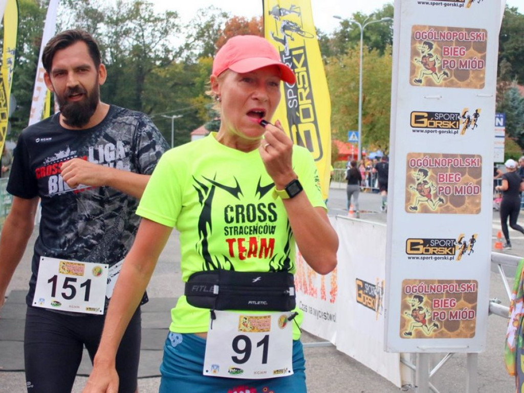 Biegli po miód w Przemkowie. Na starcie setki uczestników