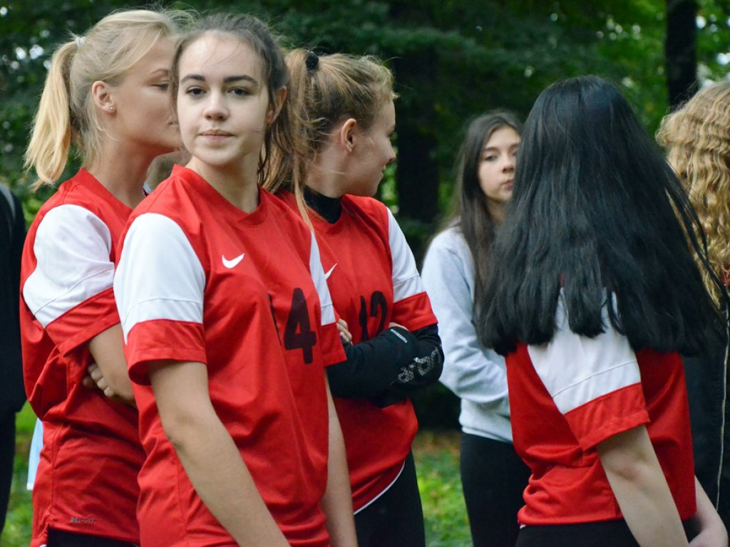 500 uczniów na starcie biegów przełajowych! Ruszyły mistrzostwa Głogowa