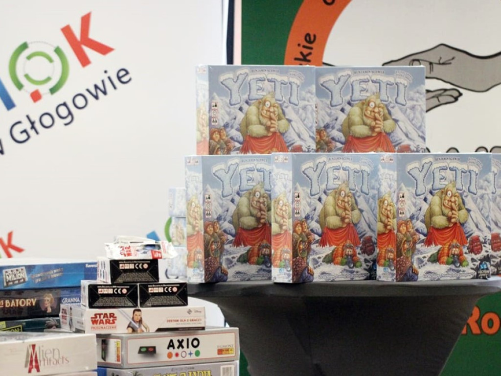 Można pograć w gry planszowe i miło spędzić czas