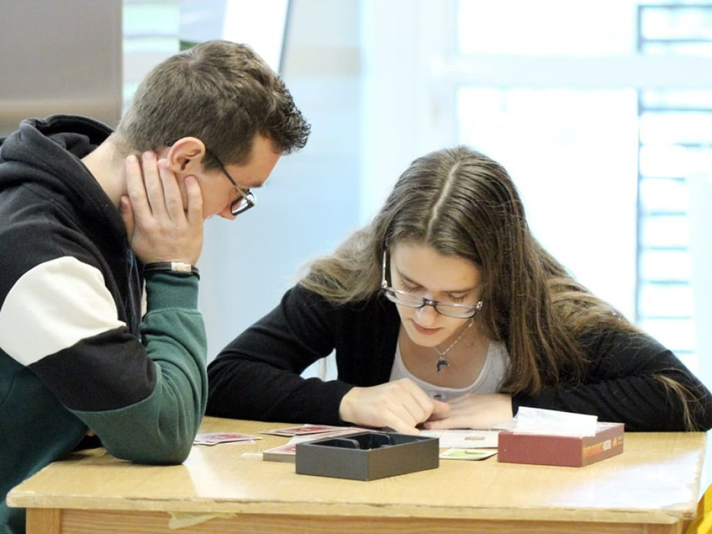 Można pograć w gry planszowe i miło spędzić czas