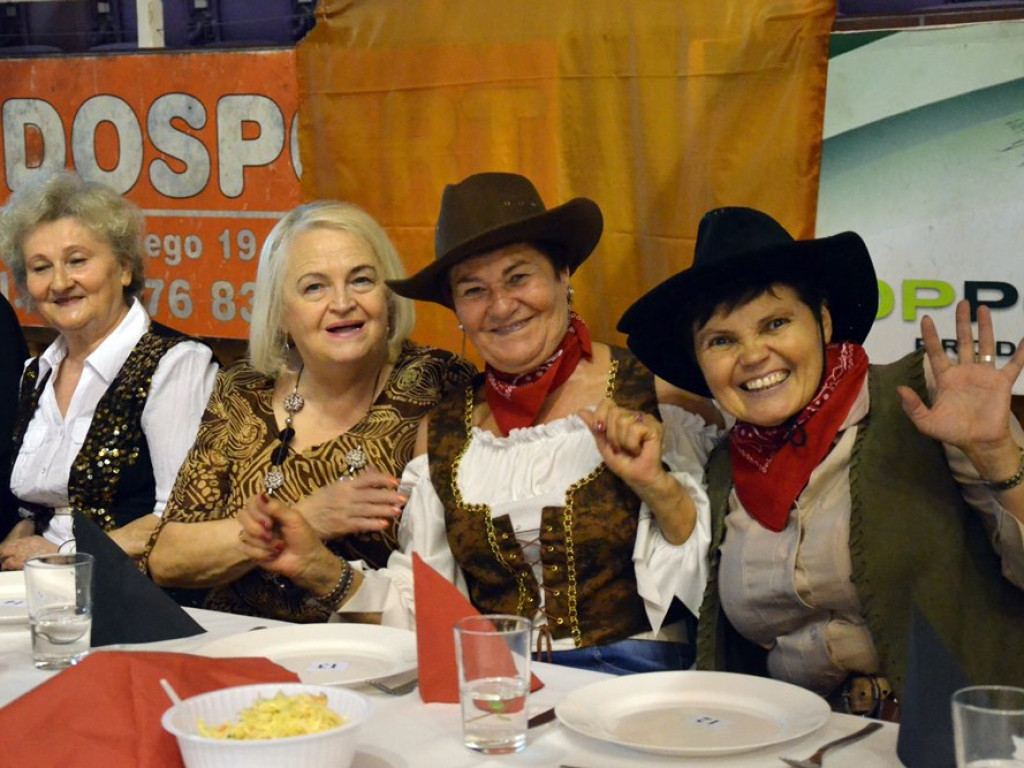 Głogowska Biesiada Seniorów! Zabawa jak na Dzikim Zachodzie