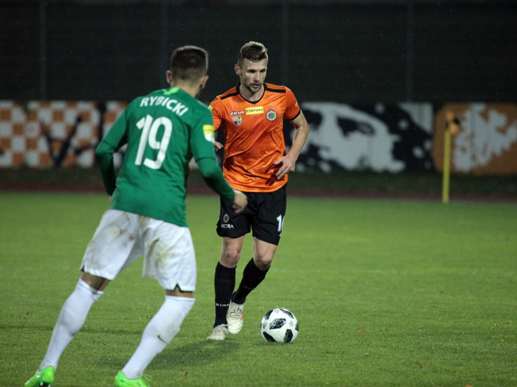 Remis z liderem! Szromnik bohaterem Chrobrego Głogów