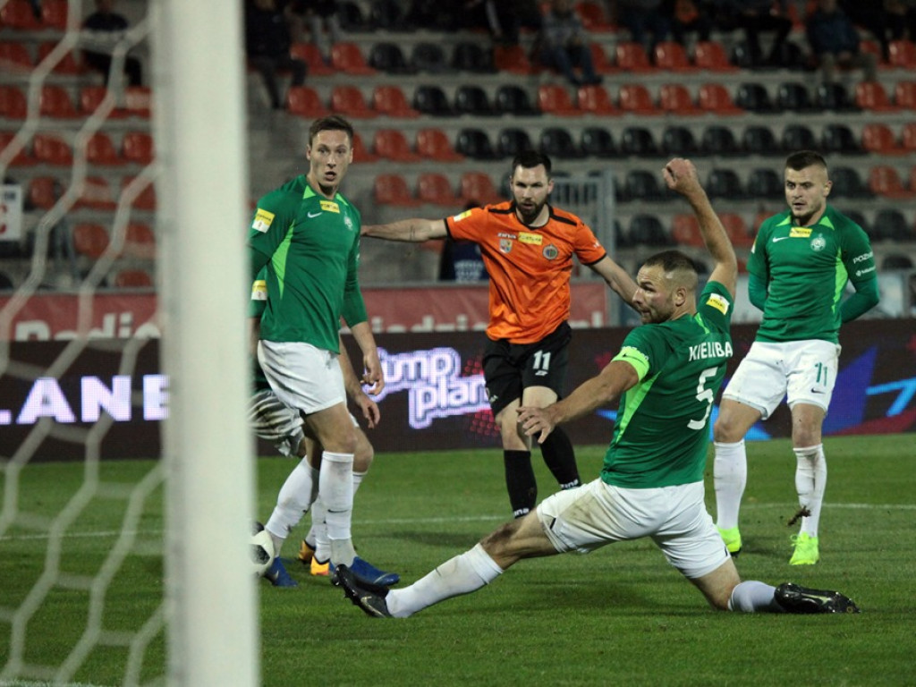 Remis z liderem! Szromnik bohaterem Chrobrego Głogów