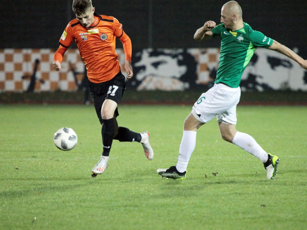 Remis z liderem! Szromnik bohaterem Chrobrego Głogów