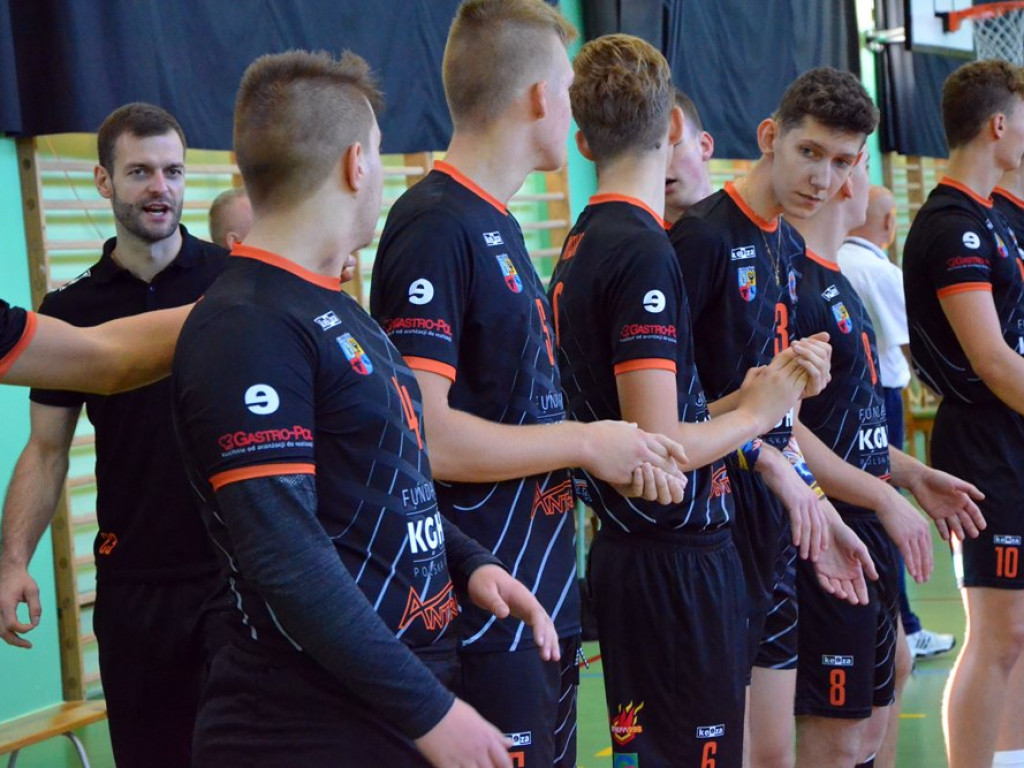 Trzy sety i pewna wygrana juniorów SPS-u Chrobrego Głogów