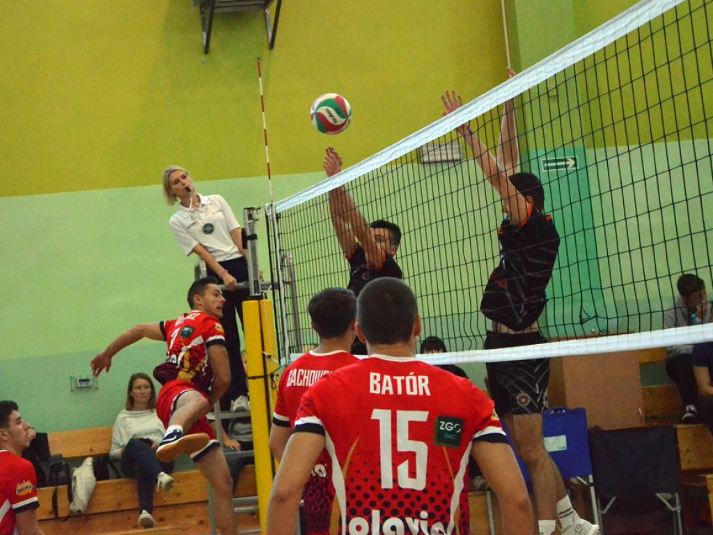Trzy sety i pewna wygrana juniorów SPS-u Chrobrego Głogów