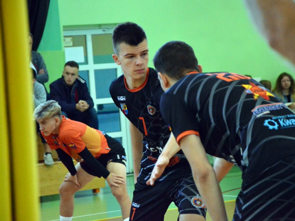 Trzy sety i pewna wygrana juniorów SPS-u Chrobrego Głogów