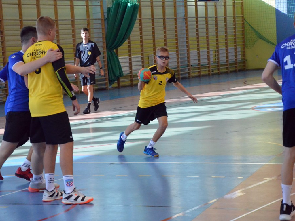 Młodzicy Chrobrego na parkiecie. Był to bratobójczy pojedynek